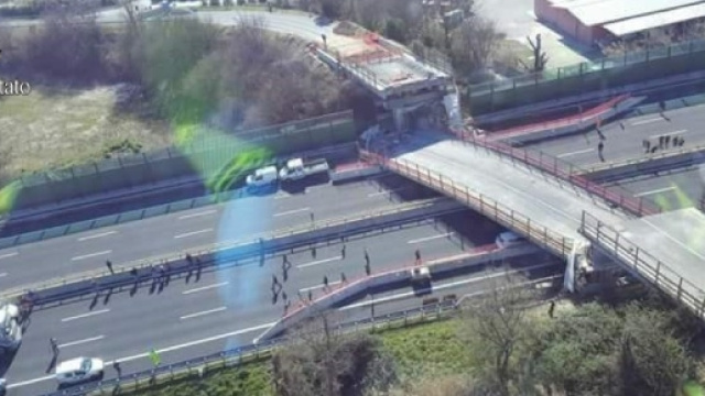 A14, crolla ponte: due morti e tre feriti - repubblica.it