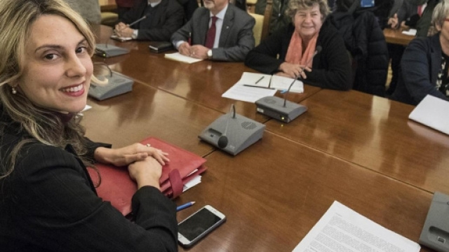 Contratti statali, insufficiente per l'Anief l'aumento di 85 euro alla scuola.