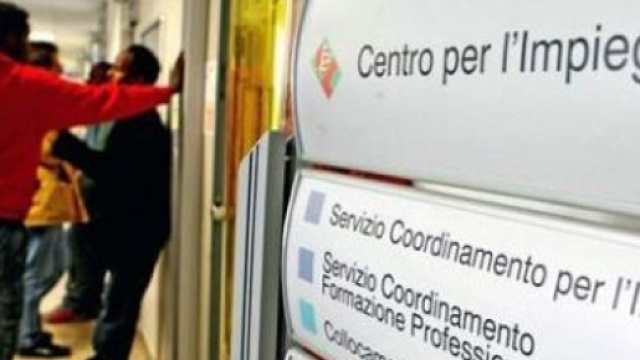 Il Centro per lImpiego torna ad Aversa: venerd&igrave; lapertura - noicaserta.it