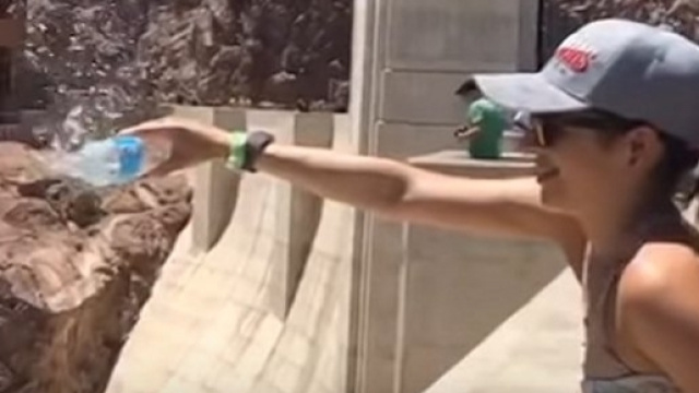 Le barrage Hoover au Nevada d&eacute;fie les lois de l'attraction !