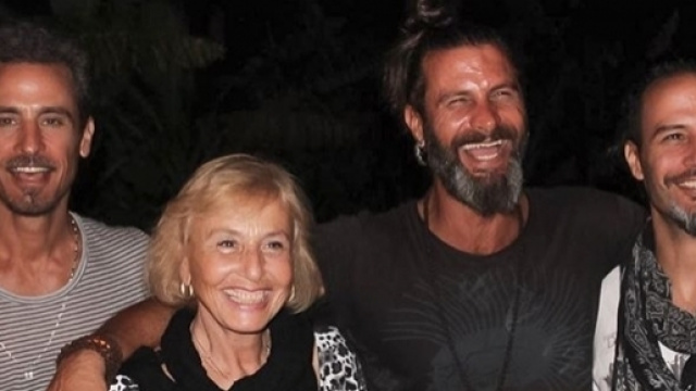 Raz Degan con i fratelli in una foto postata su Instagram