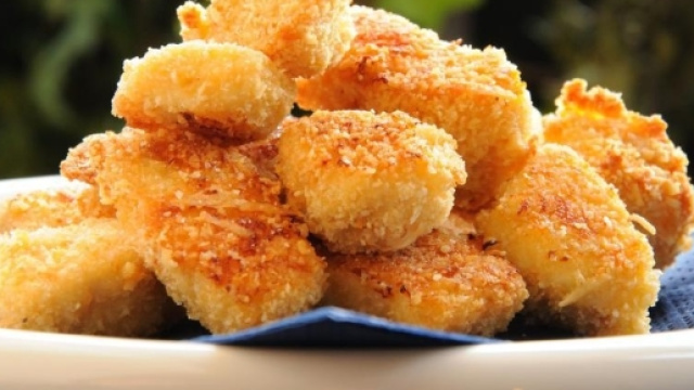 Bocconcini di pollo accompagnato da verdure - lospicchiodaglio.it