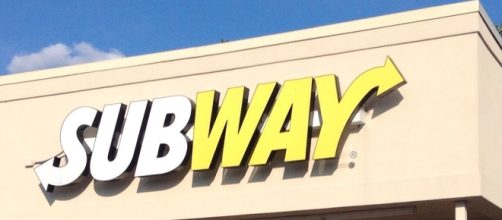 Subway restaurant/Photo by Mike Mozart via Flickr/CC BY 2.0, www.flickr.com/photos/jeepersmedia/15039664052