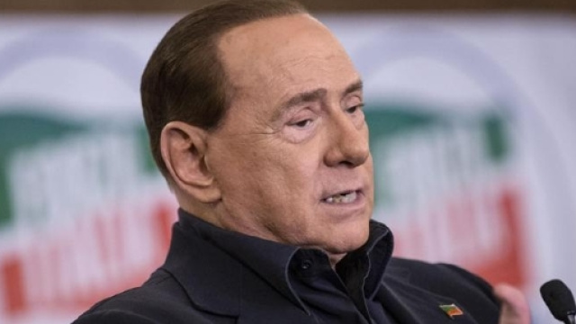 Da Silvio Berlusconi l'invito all'unit&agrave; del centrodestra ma anche proposte politiche meno europeiste