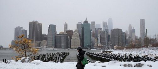 Northeastern US hit by major snow storm | Daily Mail Online - dailymail.co.uk