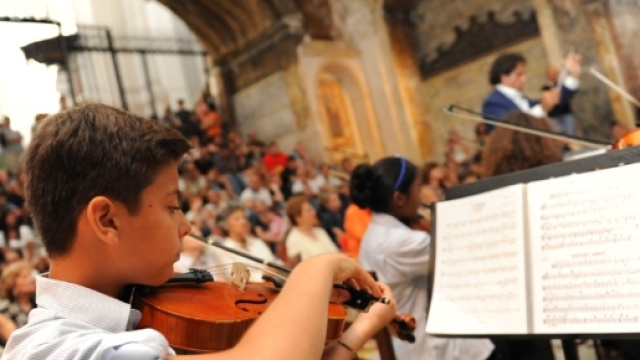 La musica come forma di espressione della creativit&agrave; nei piccoli