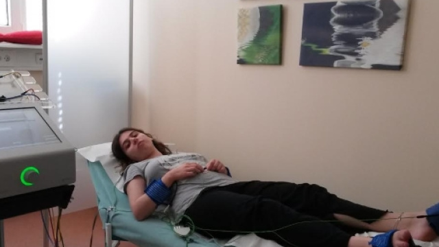 Lyne lors de son hospitalisation dans une clinique priv&eacute;e en Allemagne. Photo DR