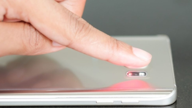 Samsung Galaxy S8: lettore di impronte digitali posteriore.