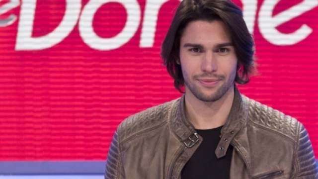 Uomini e Donne, il fratello di Luca Onestini svela la scelta?