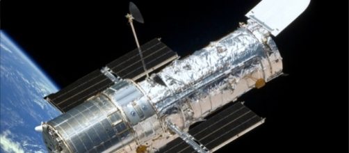 Hubble Space Telescope History - Hubble Telescope - aerospaceguide.net