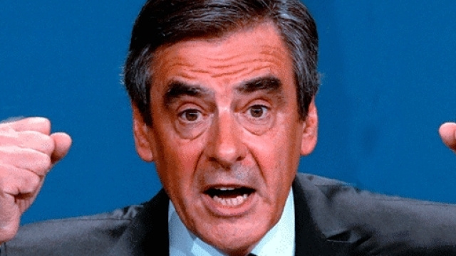 Fran&ccedil;ois Fillon peut continuer, mis en examen, &agrave; s'insurger : c'est devenu le rebelle antisyst&egrave;me