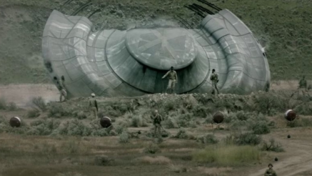 The X-Files' Re-Opened: 21 Minutes of Behind the Scenes | Camp Fright - campfright.com