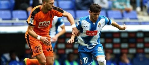 Piatti en conducci&oacute;n frente a Rub&eacute;n Penya (Imagen v&iacute;a MundoDeportivo)