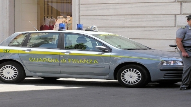 Campania, 69 arresti: coinvolti politici, imprenditori e professori.