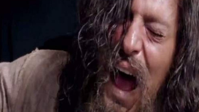 Gabriel Garko ritorna nell'onore e il rispetto