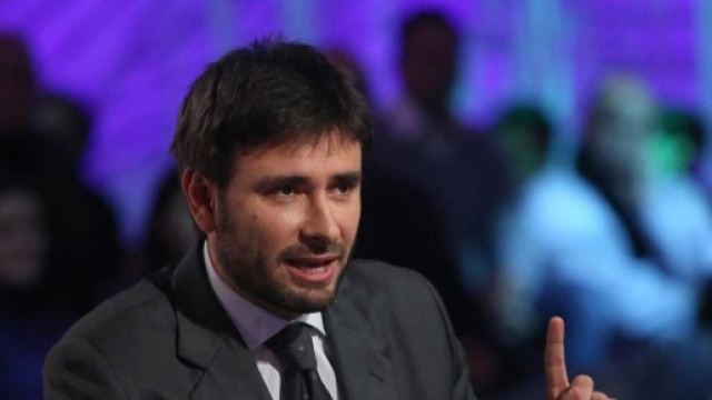 Riforma pensioni, intervista a Di Battista: cambiare la legge Fornero - foto beppegrillo.it