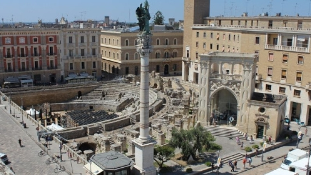Una panoramica dall'alto della citt&agrave;