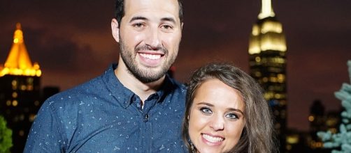Jinger Duggar and Jeremy Vuolo photo via BN library