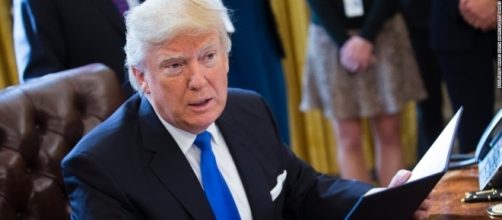 Trump floats 20% tax on Mexican imports to pay for wall ... - cnn.com