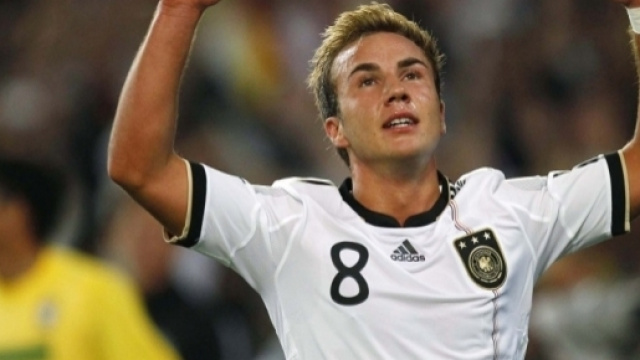 Bayern Munich's Mario Gotze advised to join Liverpool despite ... - ibtimes.co.uk