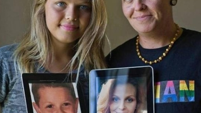 Madre e figlio, entrambi transgender, sono diventati padre e figlia. Foto: Instagram.