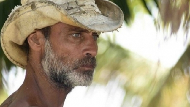 Raz Degan ha detto una bugia agli altri naufraghi