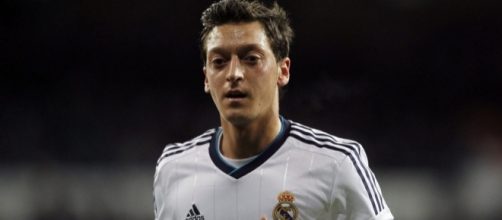 Mesut Ozil con el Real Madrid. (v&iacute;a estrelladigital.es)