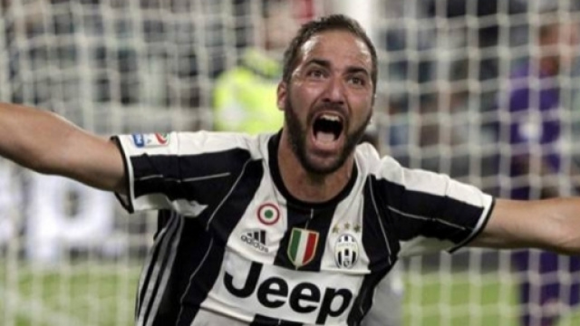 Higuain terrore delle difese. L'analisi di Adani: &ldquo;La sua classe ... - mondobianconero.com