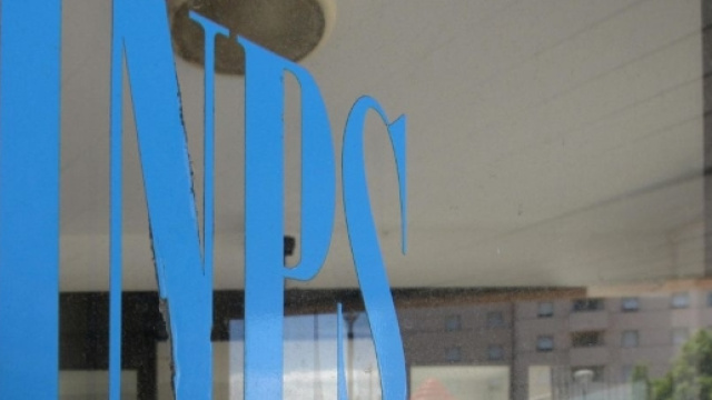 Riforma pensioni, circolari e messaggi Inps su cumulo gratuito e Opzione Donna 2017, ultime news oggi venerd&igrave; 17 marzo.