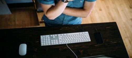 Staying safe online is very important. / Photo via Blasting News and intertwineinteractive.com