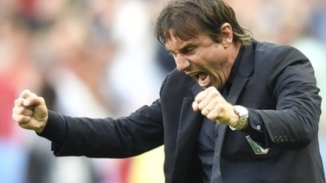 Inter: maxi offerta di Suning per convincere Conte e strapparlo alla Juventus.