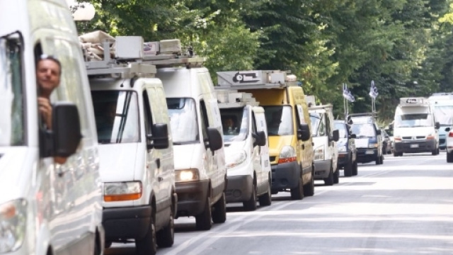 Bolkestein, ambulanti in corteo a Firenze: "Salviamo i mercati ... - repubblica.it
