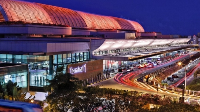 Changi Airport may close one runway temporarily - CNN.com - cnn.com