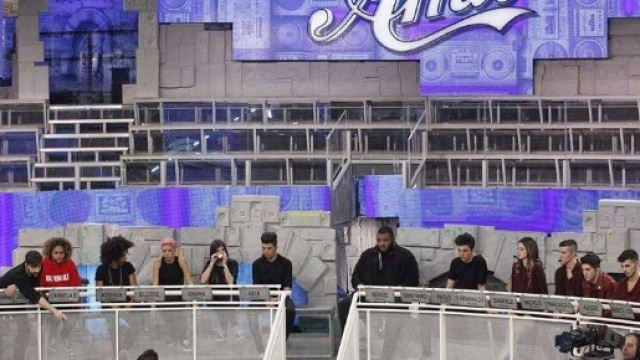 Serale Amici 2017 anticipazioni: l&rsquo;assenza di Emma si sentir&agrave;?