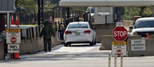 Secret Service arrests man who refused to leave White House gates ... - balticdailynews.com