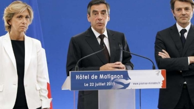 Accord Gr&egrave;ce: Fillon annonce l'augmentation de la dette fran&ccedil;aise ... - charentelibre.fr