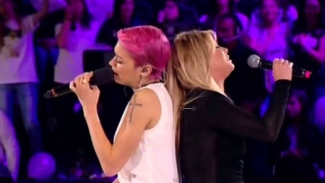 Emma Marrone ed Elodie, la fine di un'amicizia?