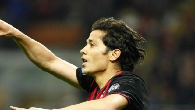 L'esultanza di Mati Fernandez dopo la rete del vantaggio milanista