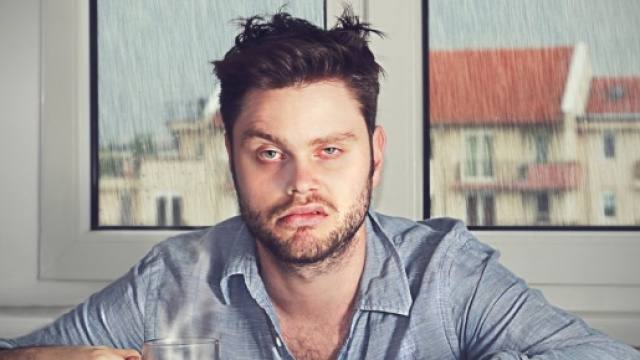 Torna l'ora legale: un'ora di sonno in meno