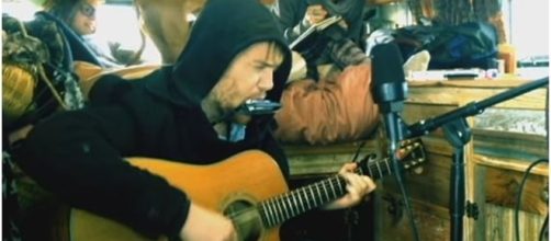 Michael Brinkworth. Photo screenccap from Brinkworth via Youtube