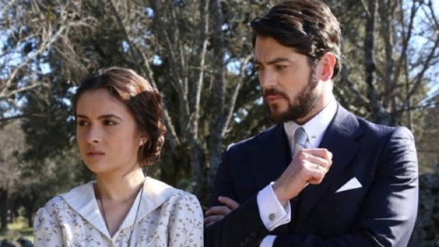 Il Segreto: la Mediaset ci ripensa, programmazione del serale resta la domenica