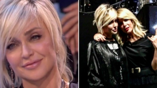 Isola dei Famosi: Paola Barale raggiunge Raz Degan?