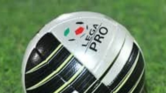 Lega Pro girone C, 11 giornate al termine. Duello a distanza tra Lecce e Foggia - foto cataniatoday.it