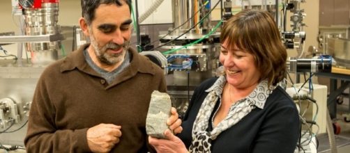 Scientists Think They Could Have Found Earth's Oldest Crust ... - smithsonianmag.com