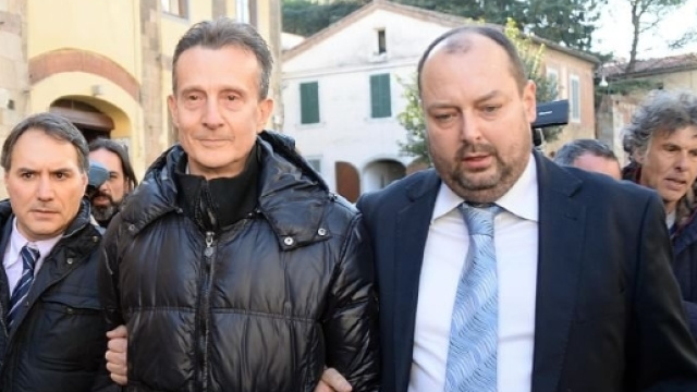 Caso Roberta Ragusa, Gup Pisa: da Logli menzogne sia alla moglie sia all'amante - foto repubblica.it