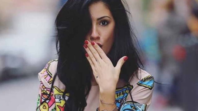 Giulia De Lellis si &egrave; gonfiata le labbra: arriva la confessione e ... - bitchyf.it