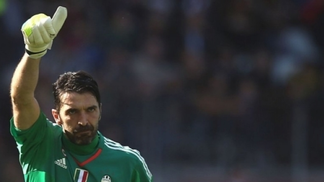 Juventus, i complimenti di una leggenda bianconera per il nuovo record di Buffon.