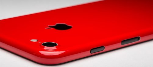 iPhone 7 Skin - colorware.com, fair use.