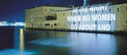 Jenny Holzer&rsquo;s text-art on Blenheim Palace FAIR USE suttonpr.com Creative Commons