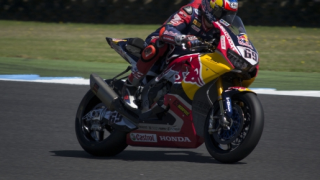 Milo Hyden in sella alla Honda CBR